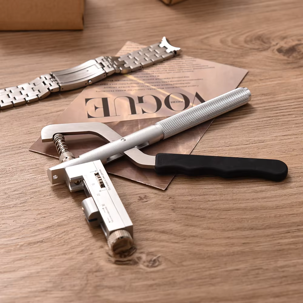 Outil professionnel de précision pour retirer les maillons de bracelet de montre