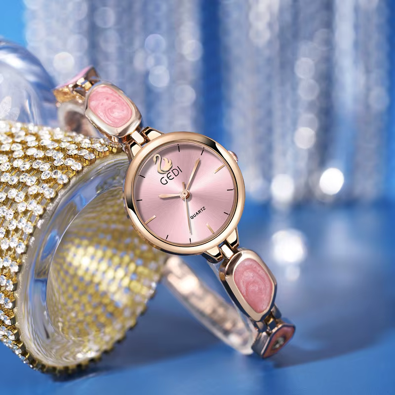 Montre pour femme Style chinois Bracelet montres rose oie Logo Image haute qualité étanche