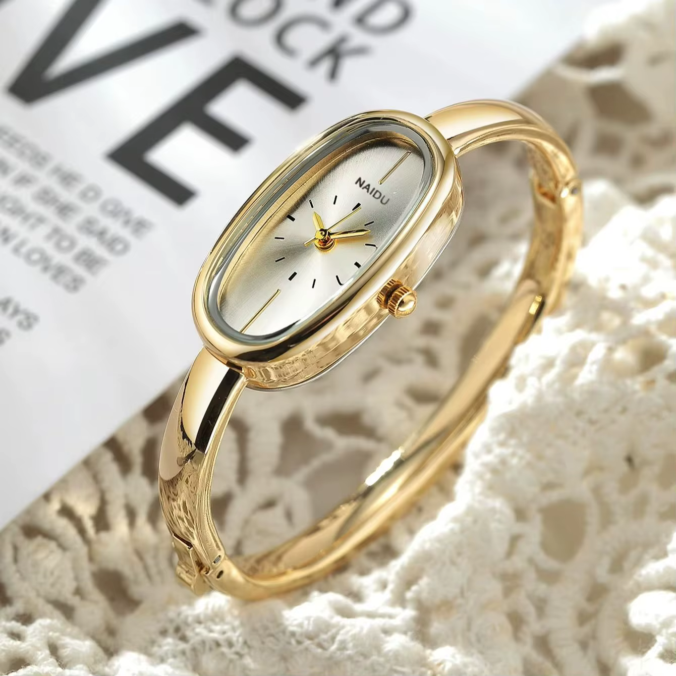 Montre à quartz classique pour homme