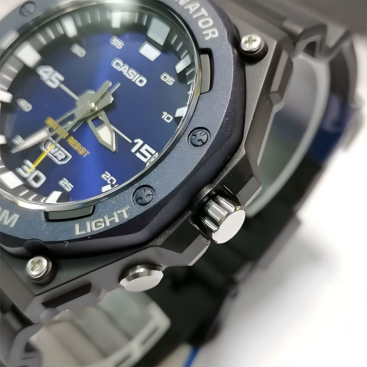 Montre Casio pour hommes 2025