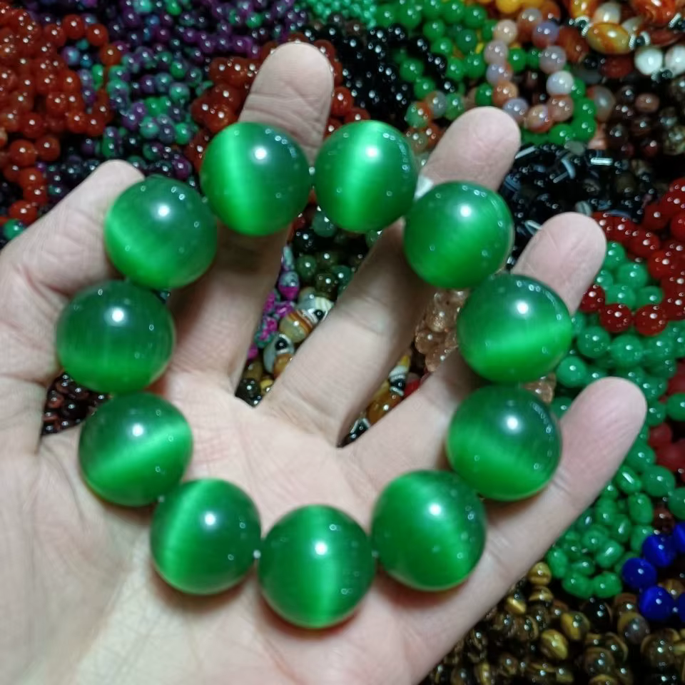 Bracelet de perles en opale colorée naturelle