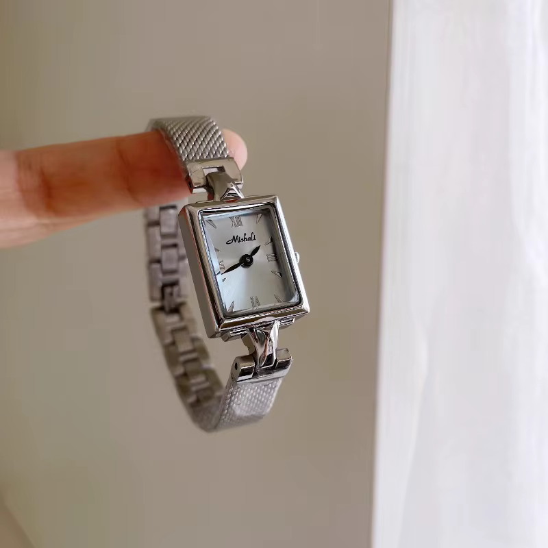 Ice Blue Premium Sense carré bracelet en acier montre femmes lieu de travail filles dames montres