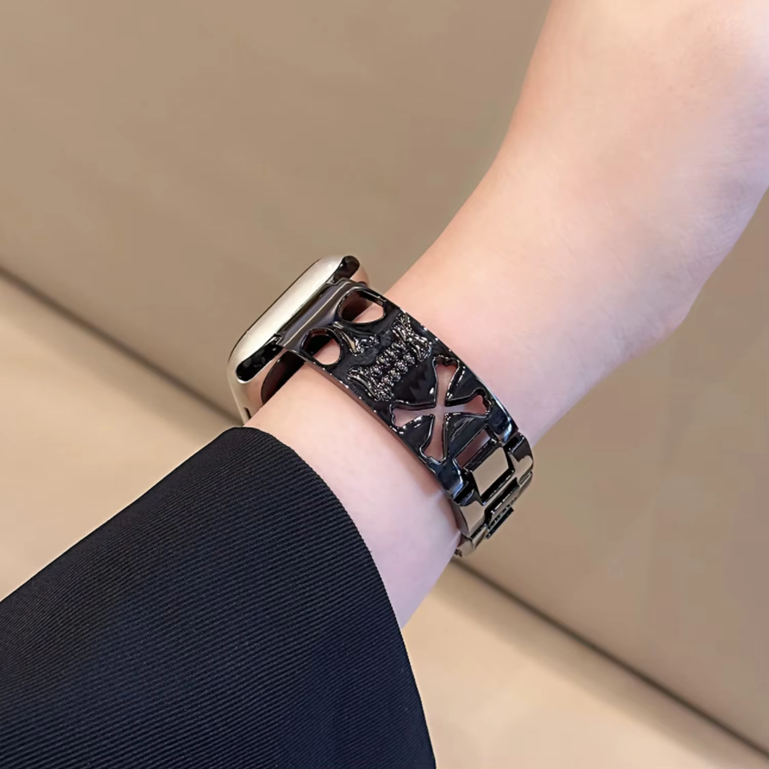 Bracelet en métal crâne personnalisé pour Apple Watch 38/40/41/42/44/45/46mm