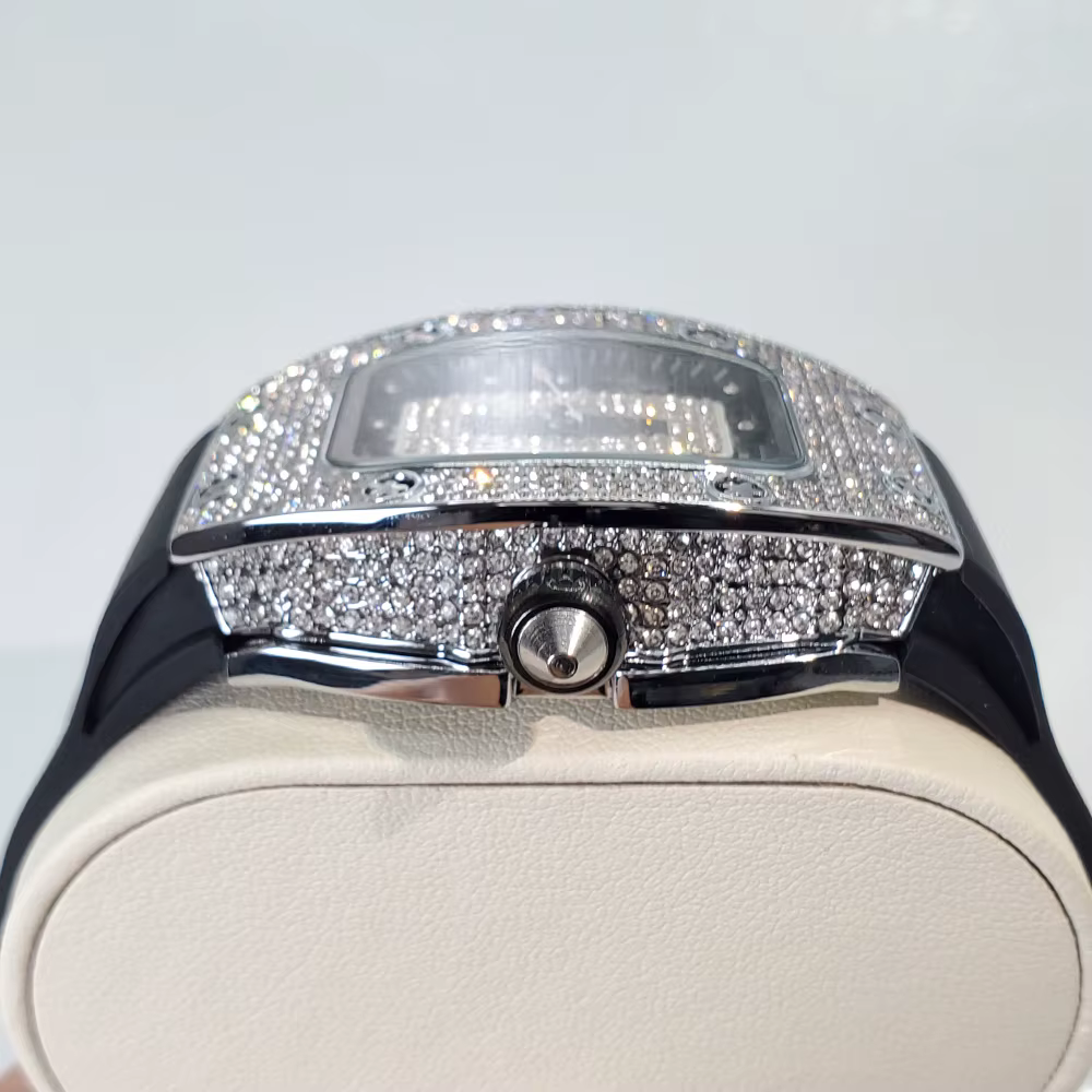 Nouvelle montre en diamant pour femme