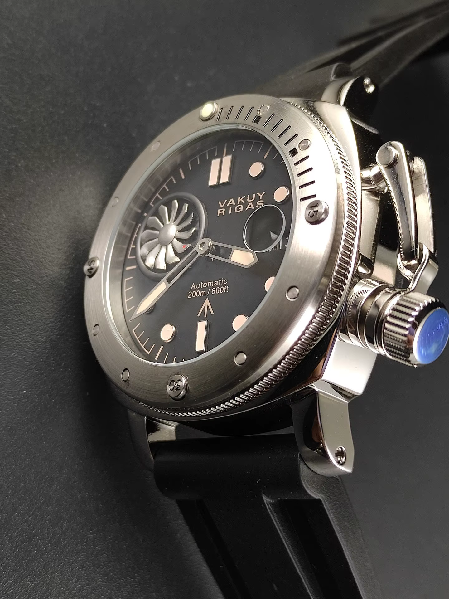 Montre militaire mécanique automatique pour hommes