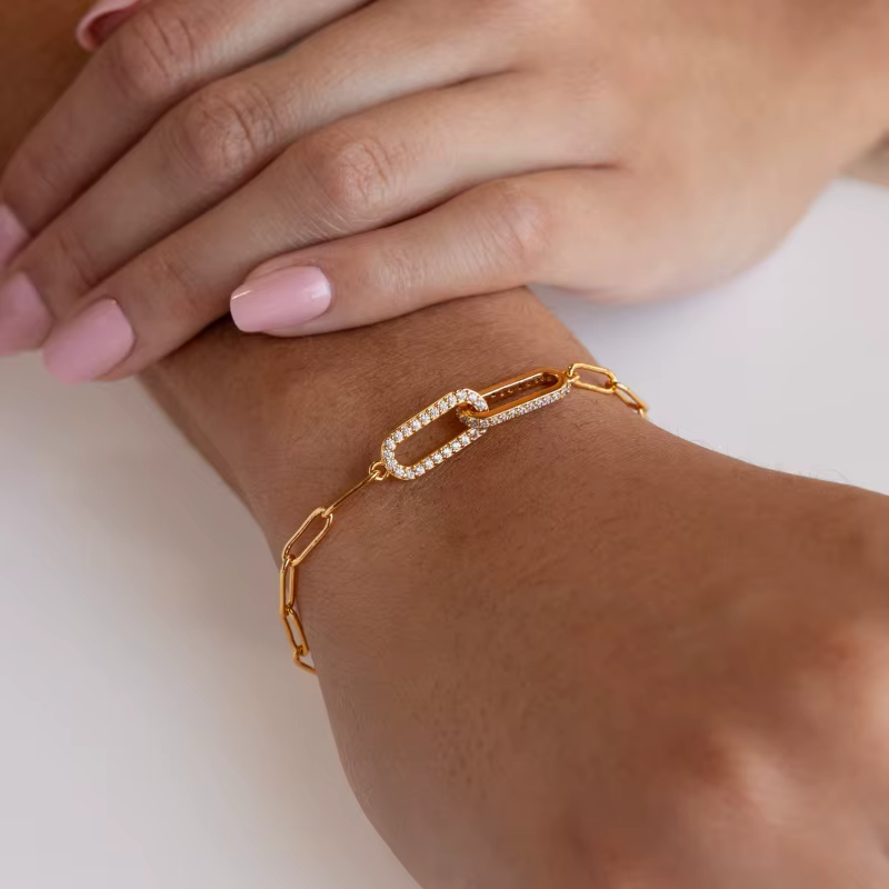 14 Bracelet en forme de trombone en Zircon plaqué or pour femmes