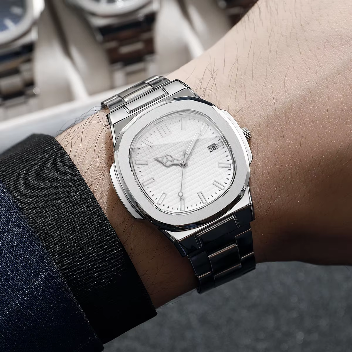 Montres de luxe carrées pour hommes