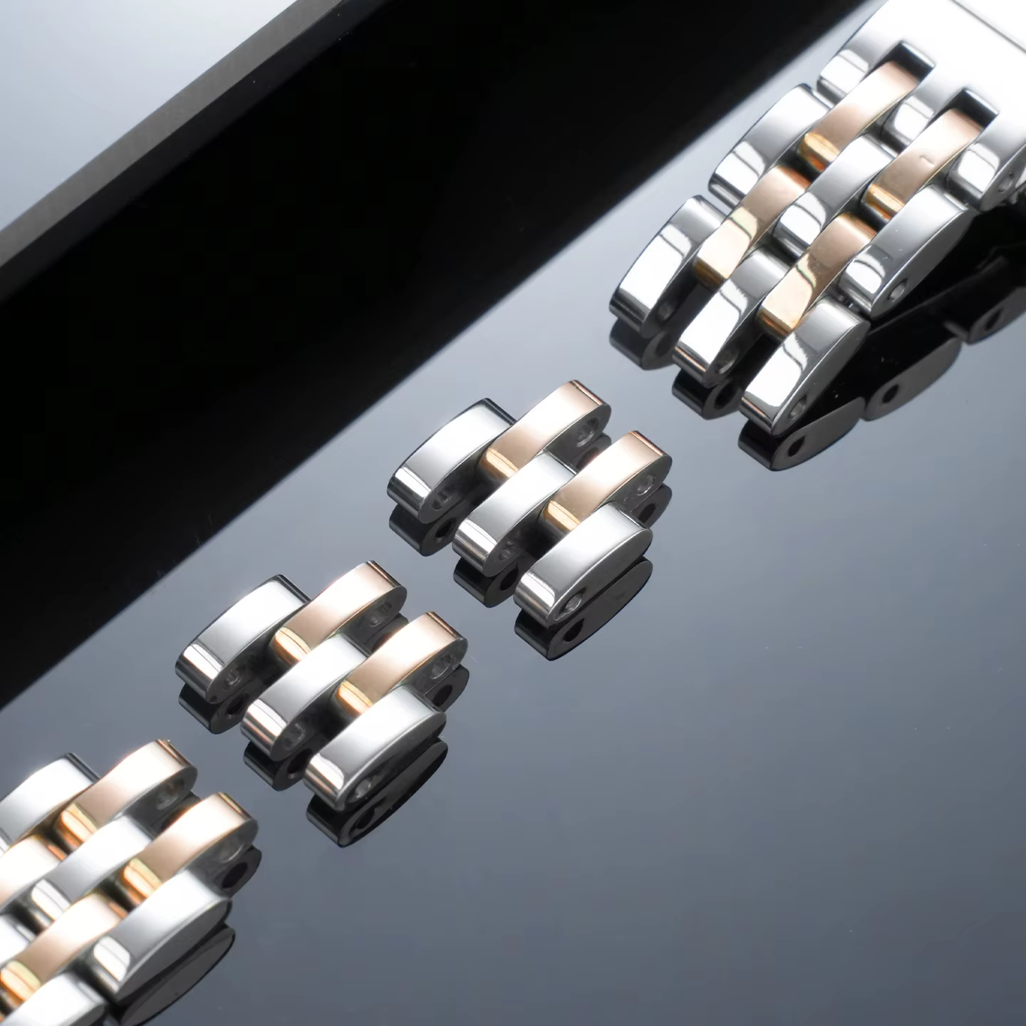 Bracelet en métal en acier inoxydable pour Cartier Panthere Santos Dumont Tank Solo
