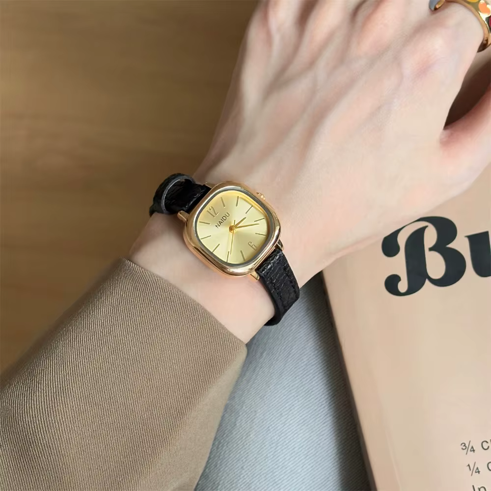 Montre de marque célèbre pour femmes