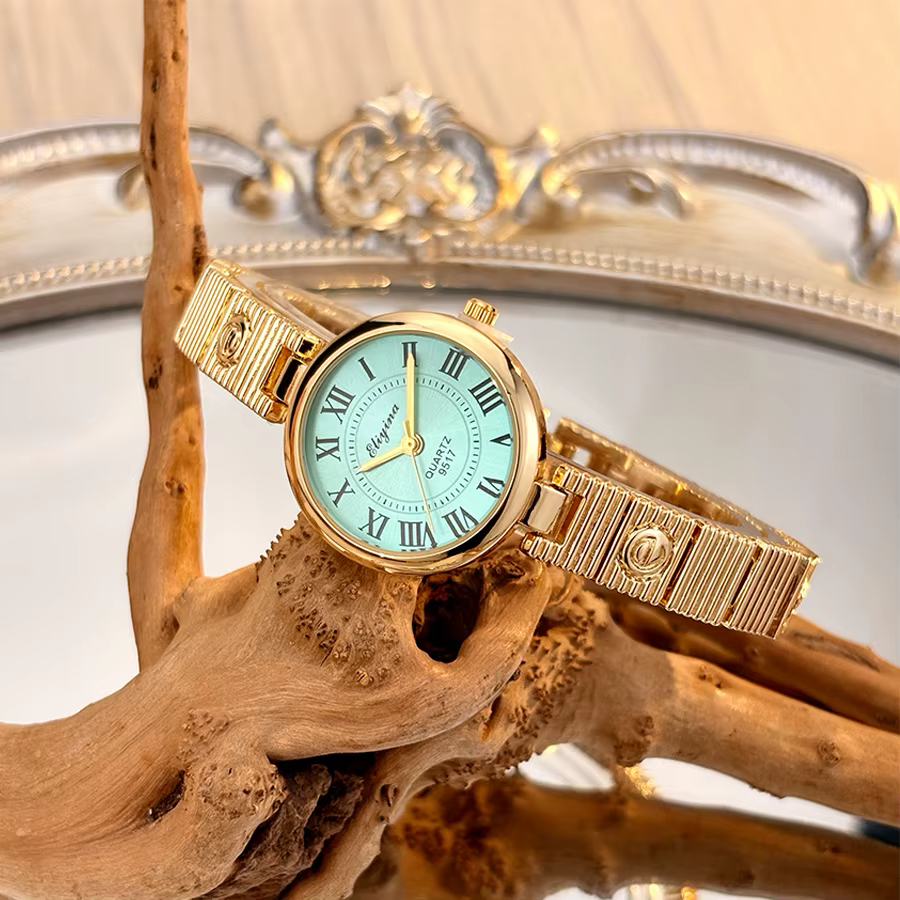 Montre classique pour femme en or vintage E-Character : Une élégance intemporelle