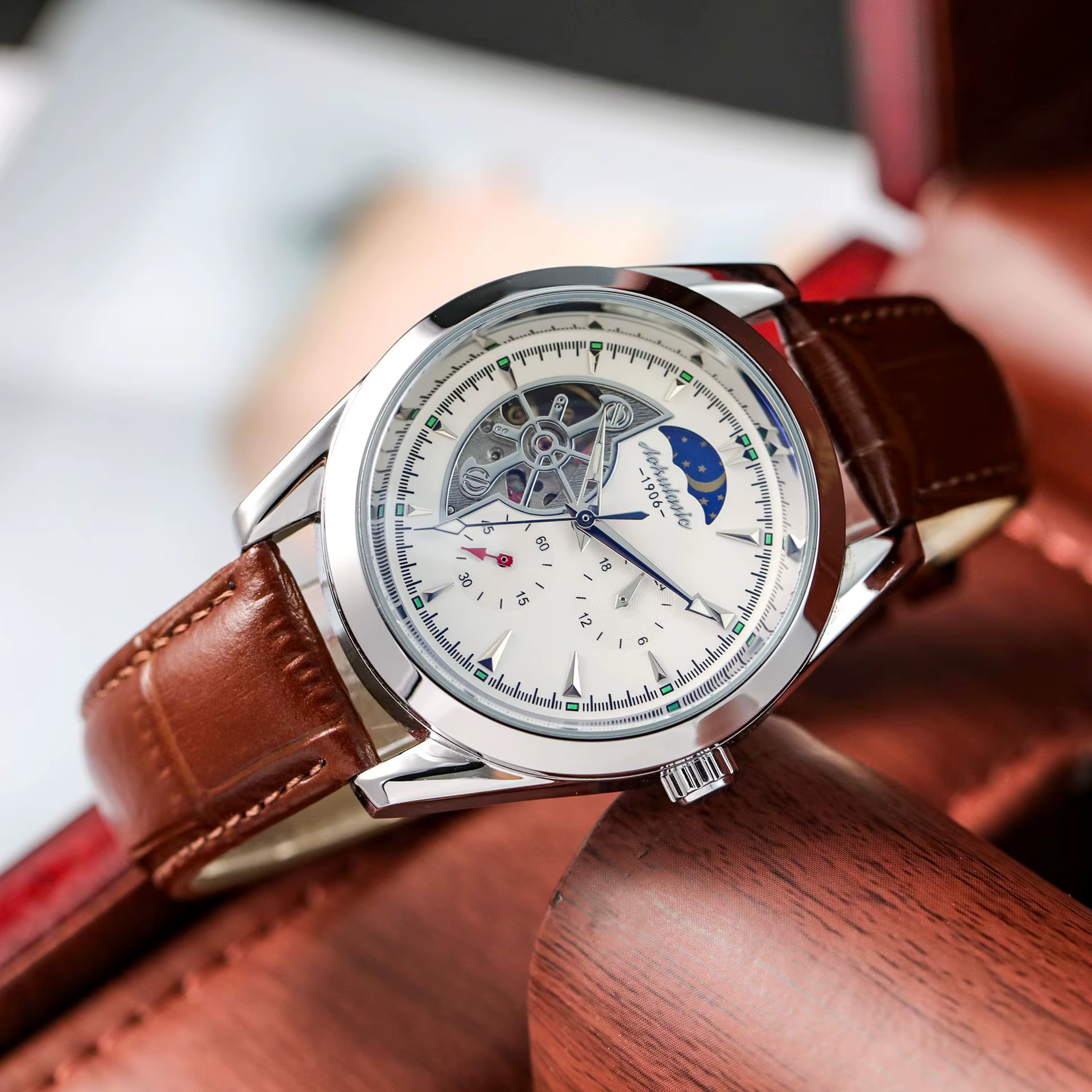 Montre automatique à remontage automatique pour homme