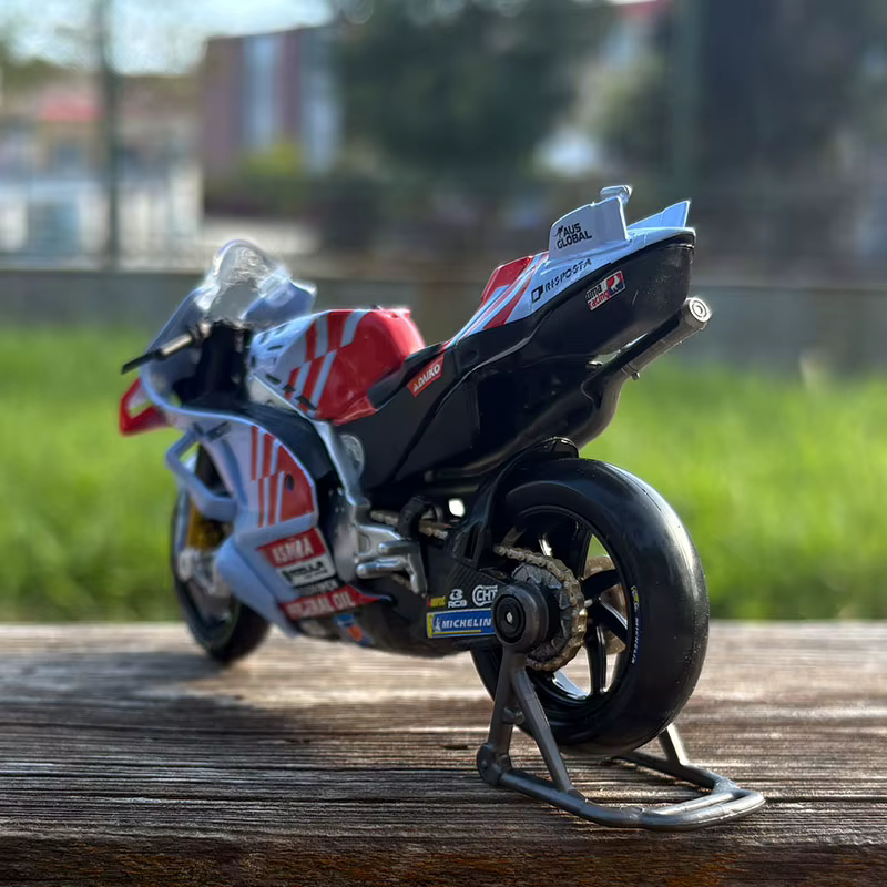 Maisto 1:18 Gresini Racing 2024 Gp # 73 # 93 Racing Repsol Team, véhicules moulés sous pression, modèle de moto à collectionner, jouets