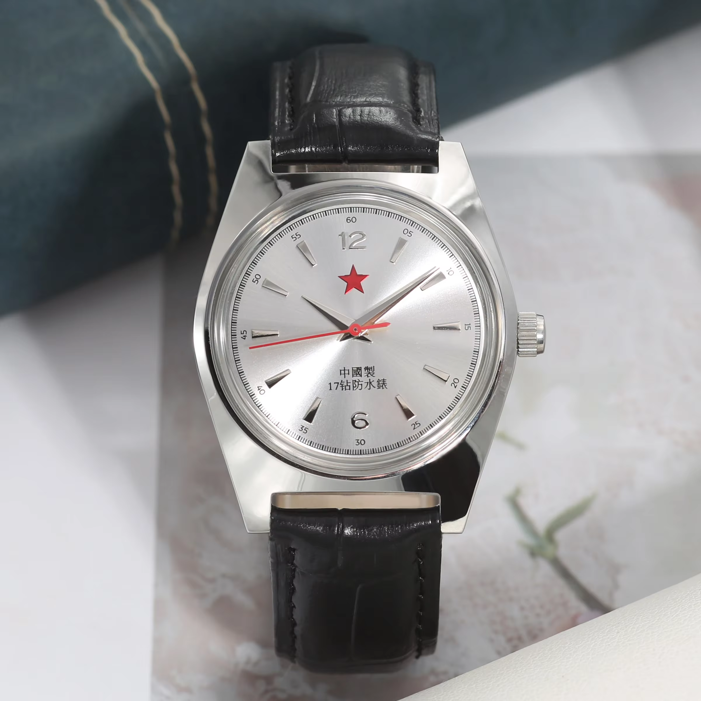 Montre mécanique pour homme 36 mm