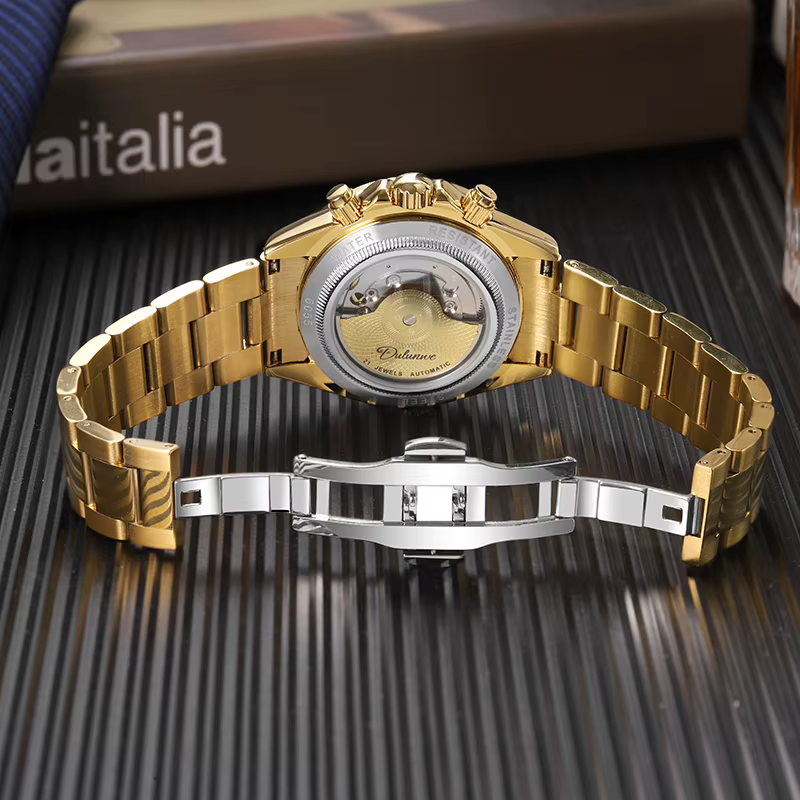 Montre de luxe en diamant pour homme