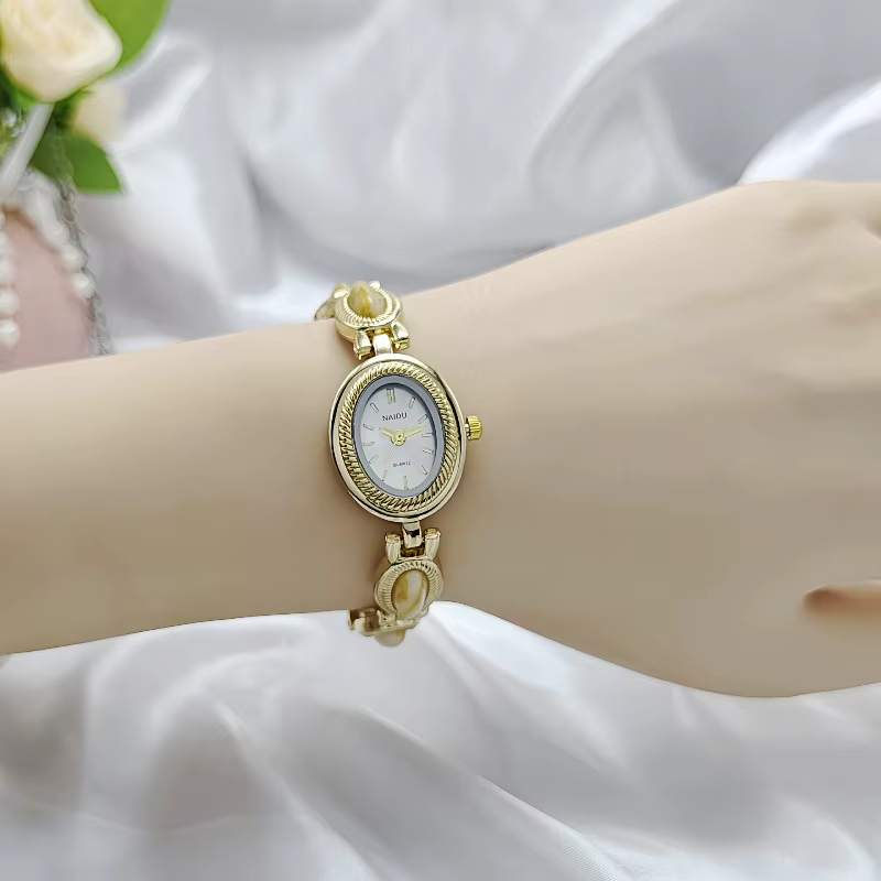 2025 Top marque de luxe ovale or femmes montres dames