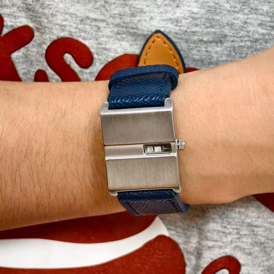 Montre de sport carrée pour hommes