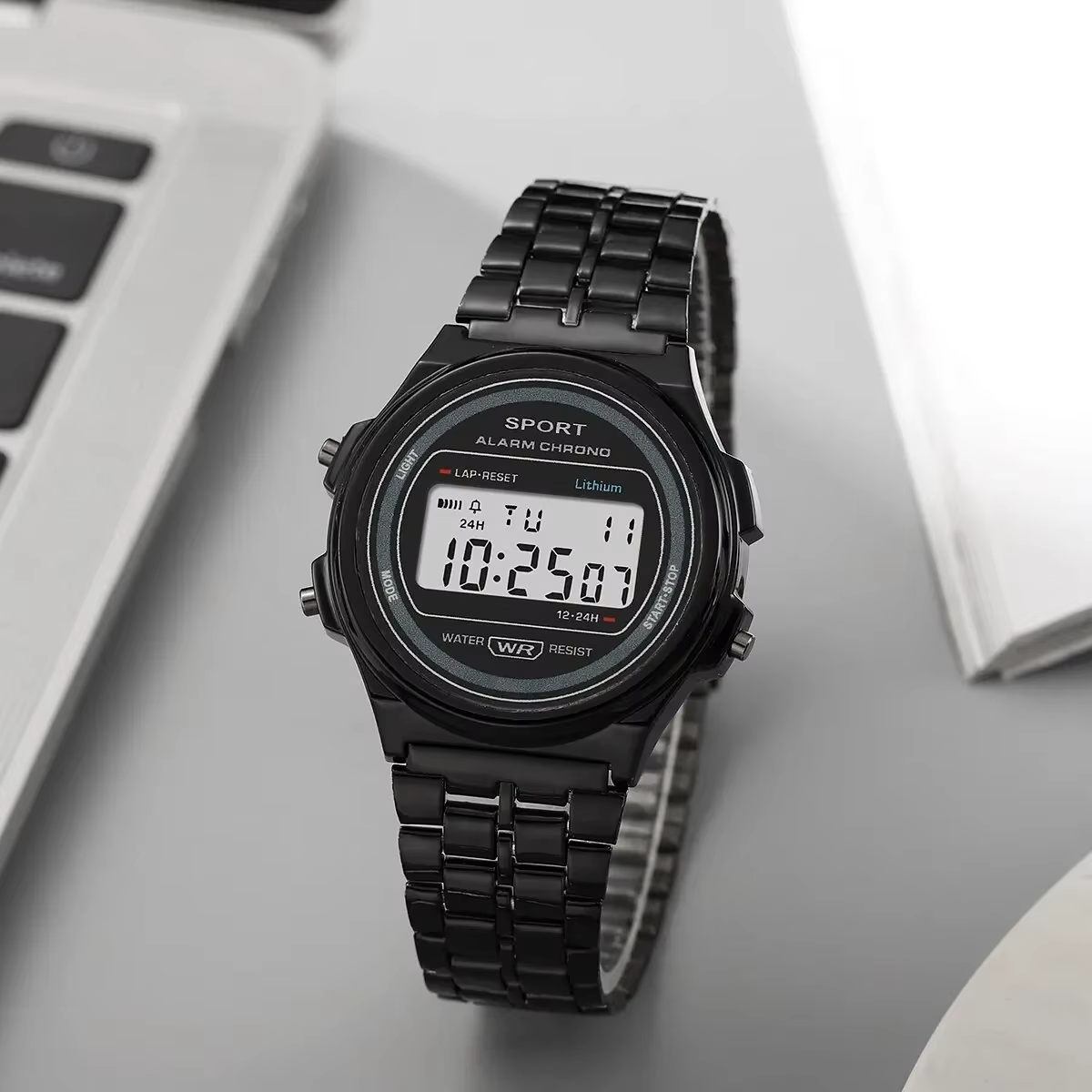 Montre électronique LED pour femmes, décontractée