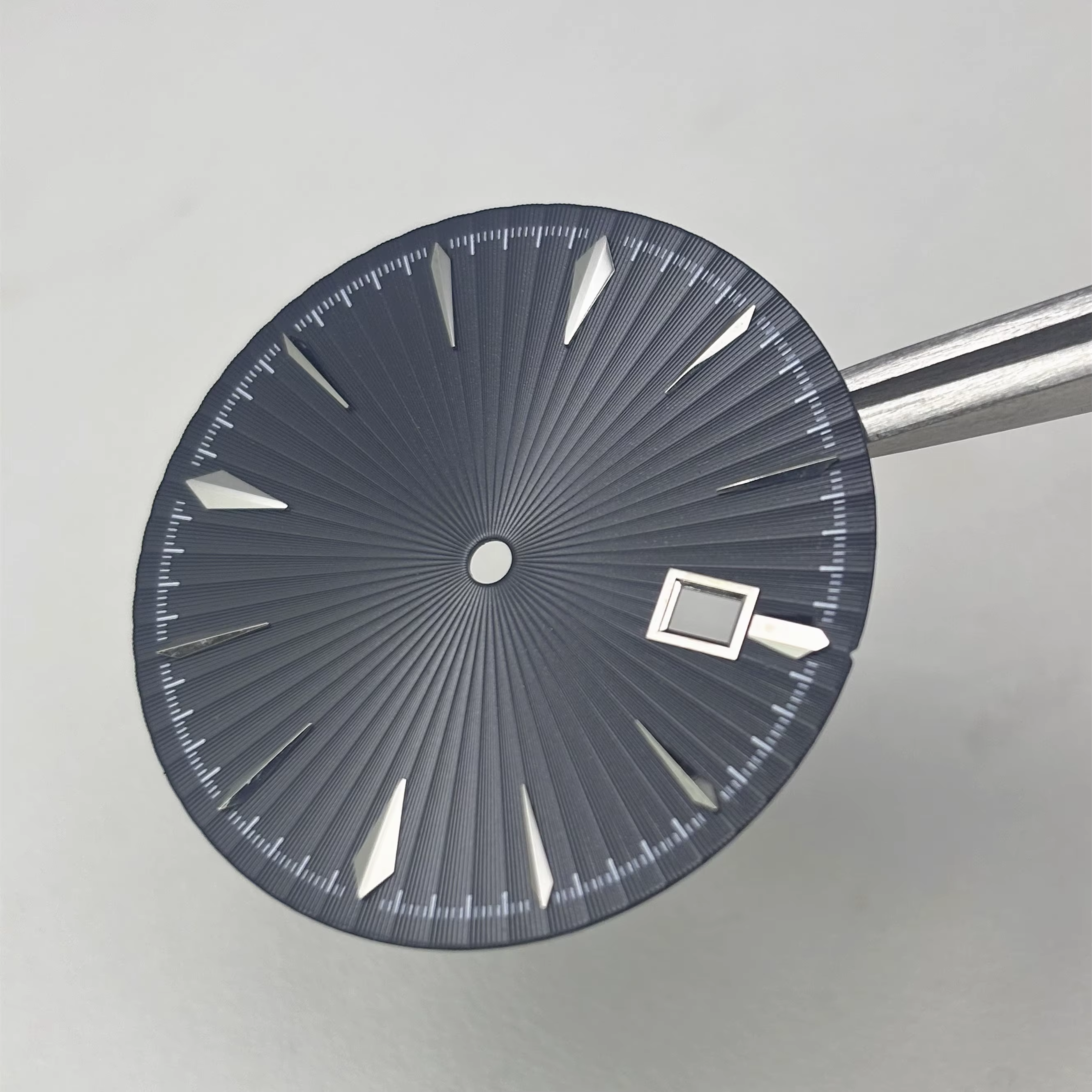 Cadran de montre créatif de style nouveau