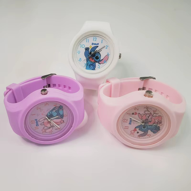 Nouveau point enfants montres pour filles bracelet en Silicone rond Quartz