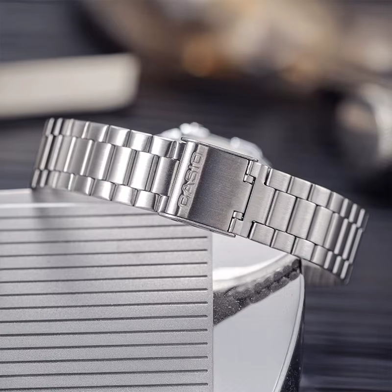 CASIO montres pour hommes de luxe classique LED numérique Quartz homme montre étanche réserve de marche alarme