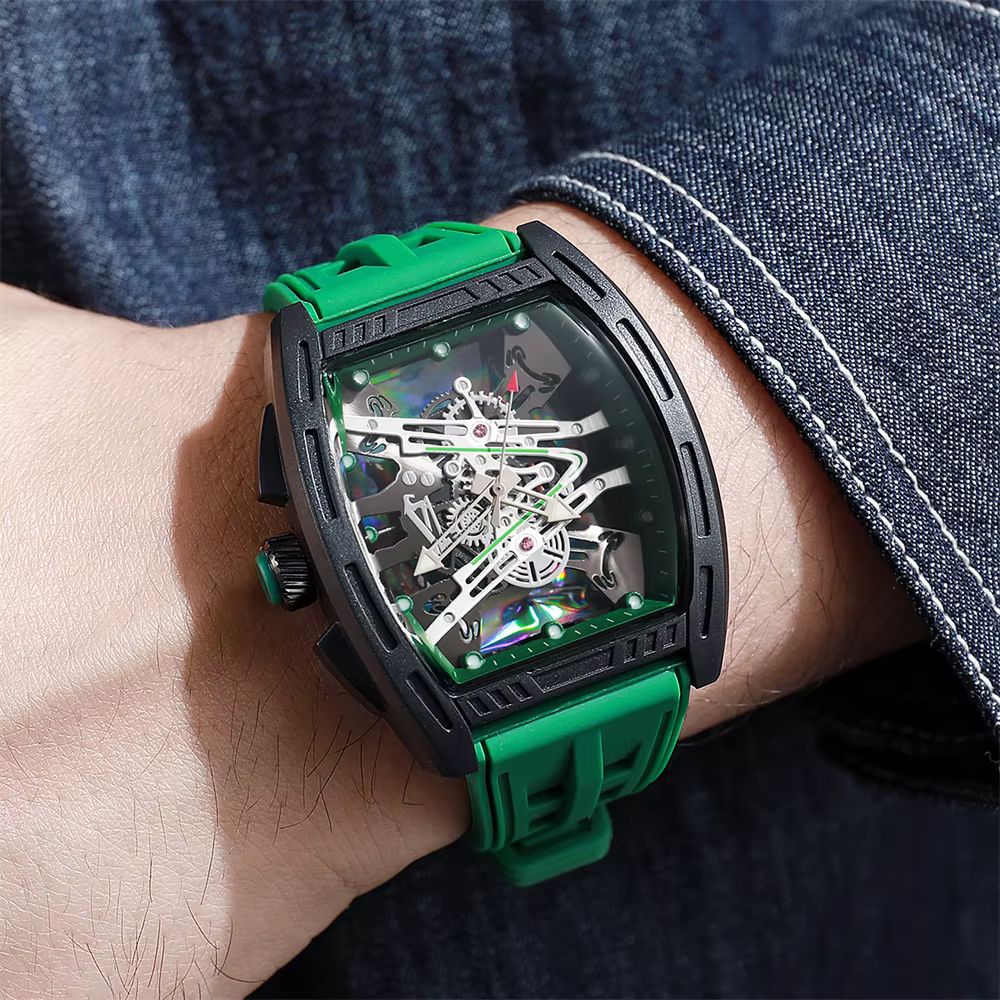Montre Homme Tonneau Squelette Lumineuse Quartz Cadran Iridescent Bracelet Silicone Sport