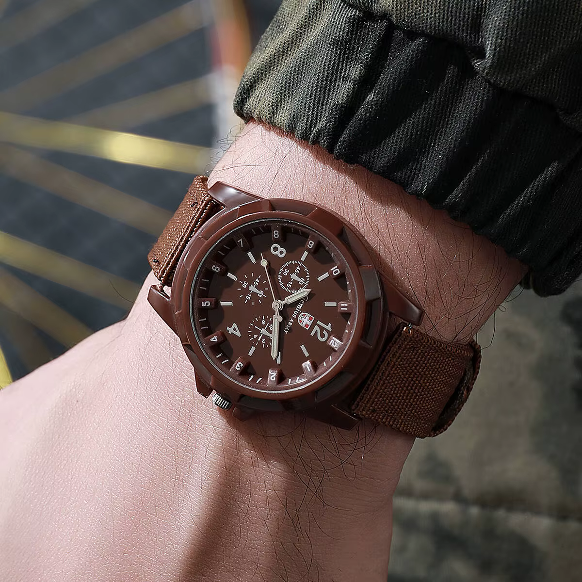 Montres militaires décontractées pour hommes