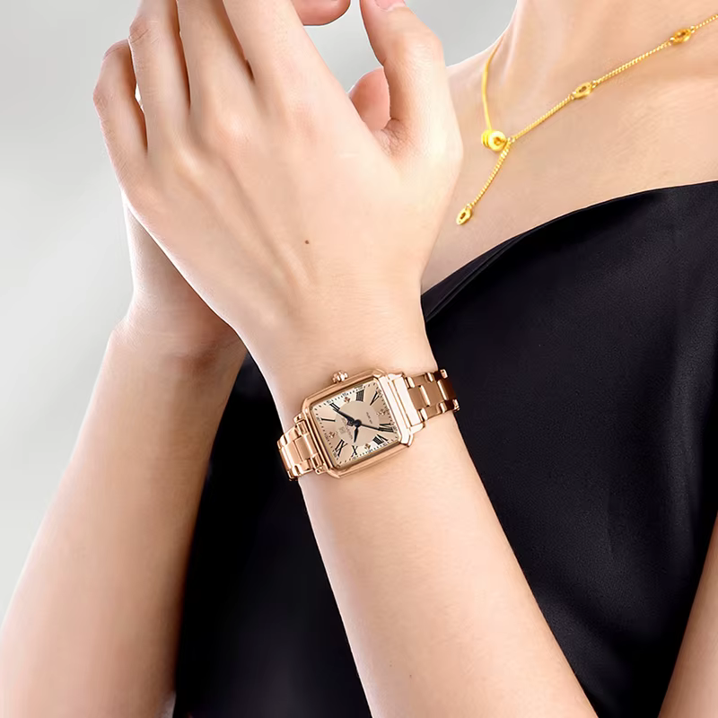 Montre NAVIFORCE tendance pour femme