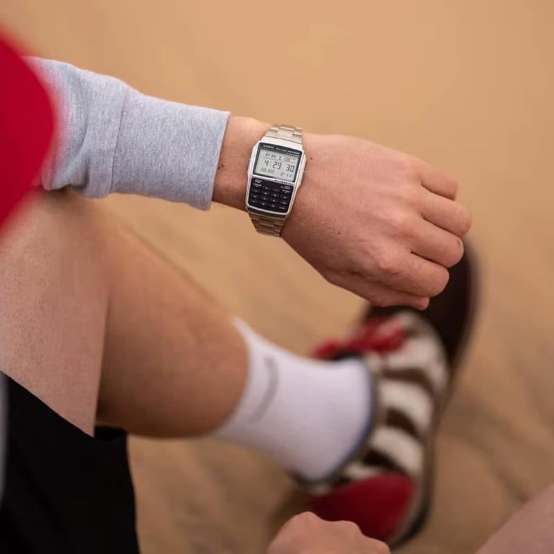 Montre de sport numérique multifonctionnelle étanche pour homme