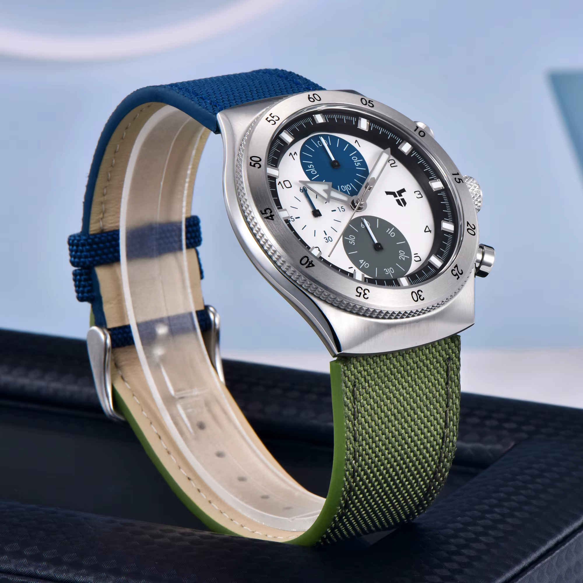 Nouvelle montre rétro TYBERLEY 2026 pour homme