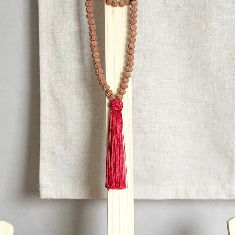 Chapelet de Rudraksha naturel de l'Himalaya 8-9mm, collier de perles de prière bouddhistes, ornement suspendu pour la maison, décoration