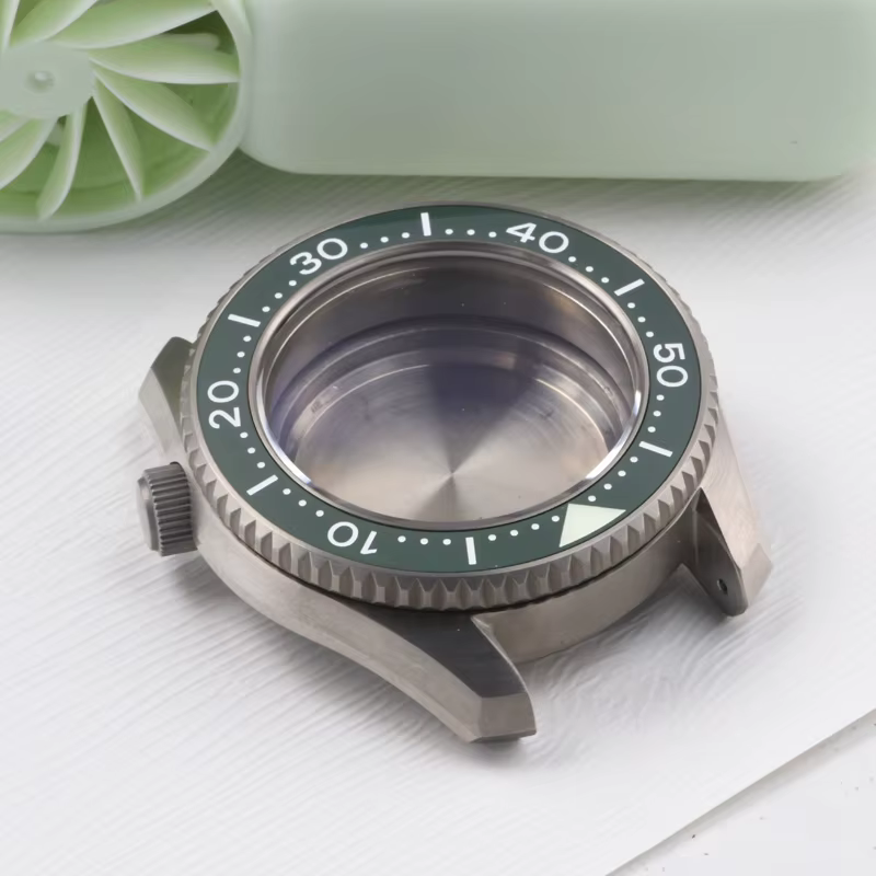 Heimdllr – boîtier de montre de plongée en titane MM300