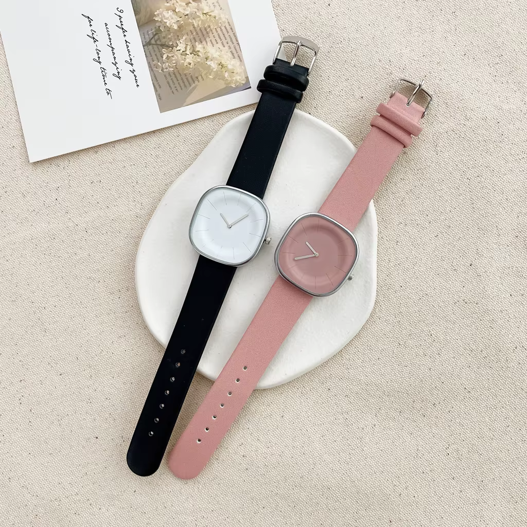 Montres carrées simples pour femmes