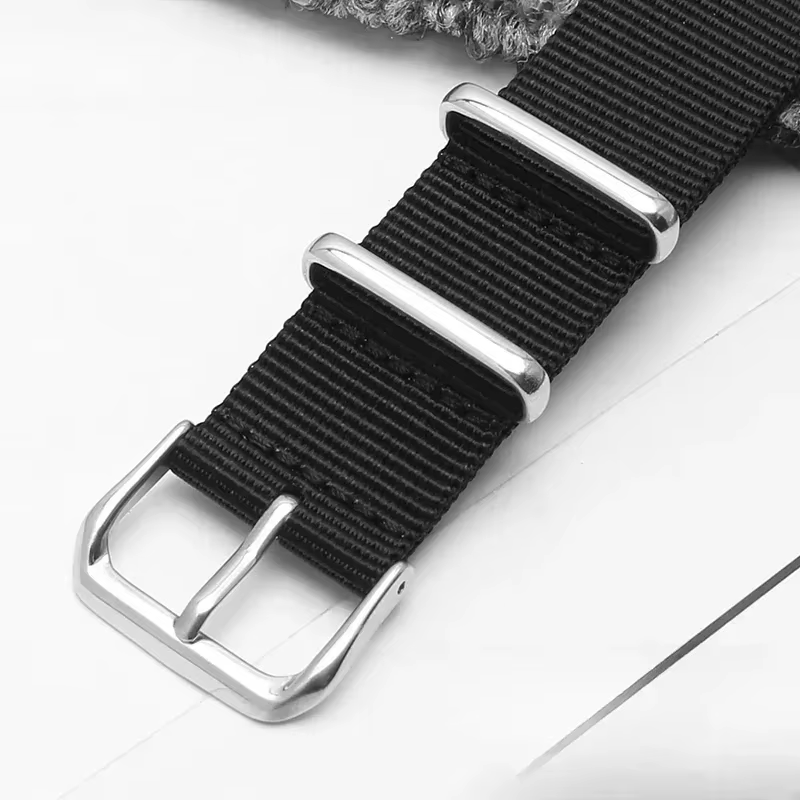 Bracelet de montre tissé en toile de nylon étanche à la transpiration pour hommes et femmes