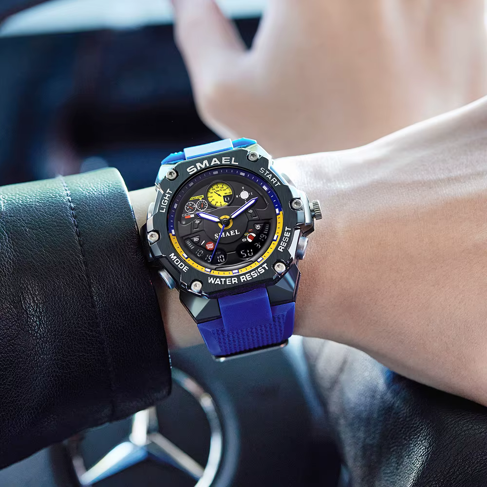 Montres de sport numériques LED pour hommes