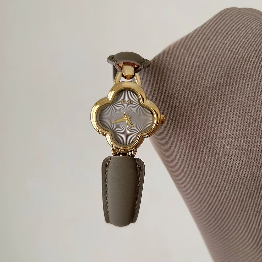 Montre à quartz pour femmes et filles