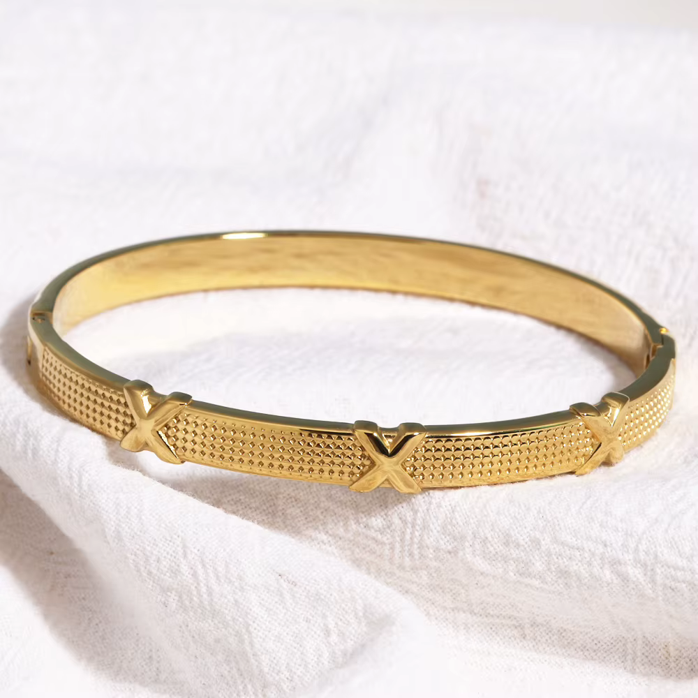 Bracelet ouvert de luxe en Zircon brillant pour femmes, en acier inoxydable exquis, Design X, bijoux cadeau de fête de mariage