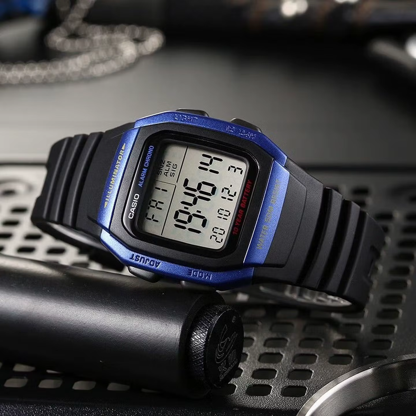 Montre de sport CASIO W96H – Batterie 10 ans