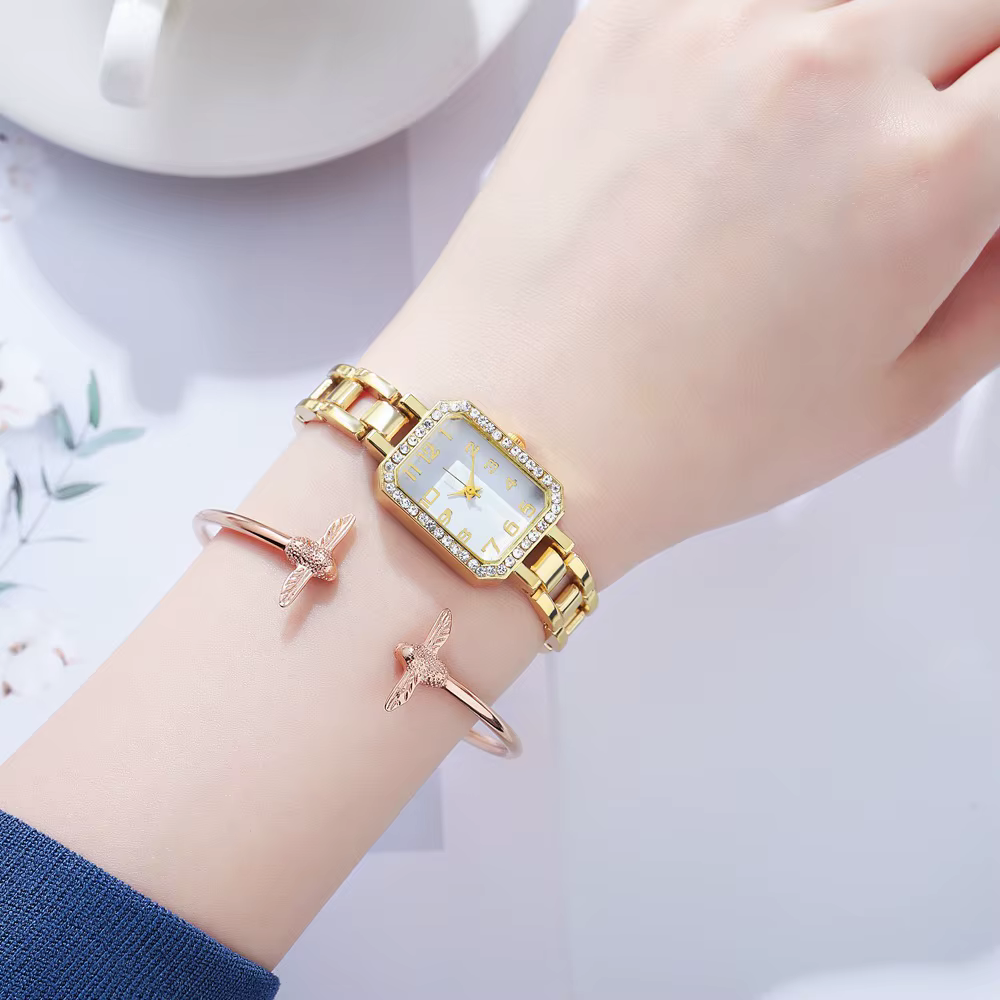 Montre pour femme de luxe 2025 nouveau Simple carré plein diamant