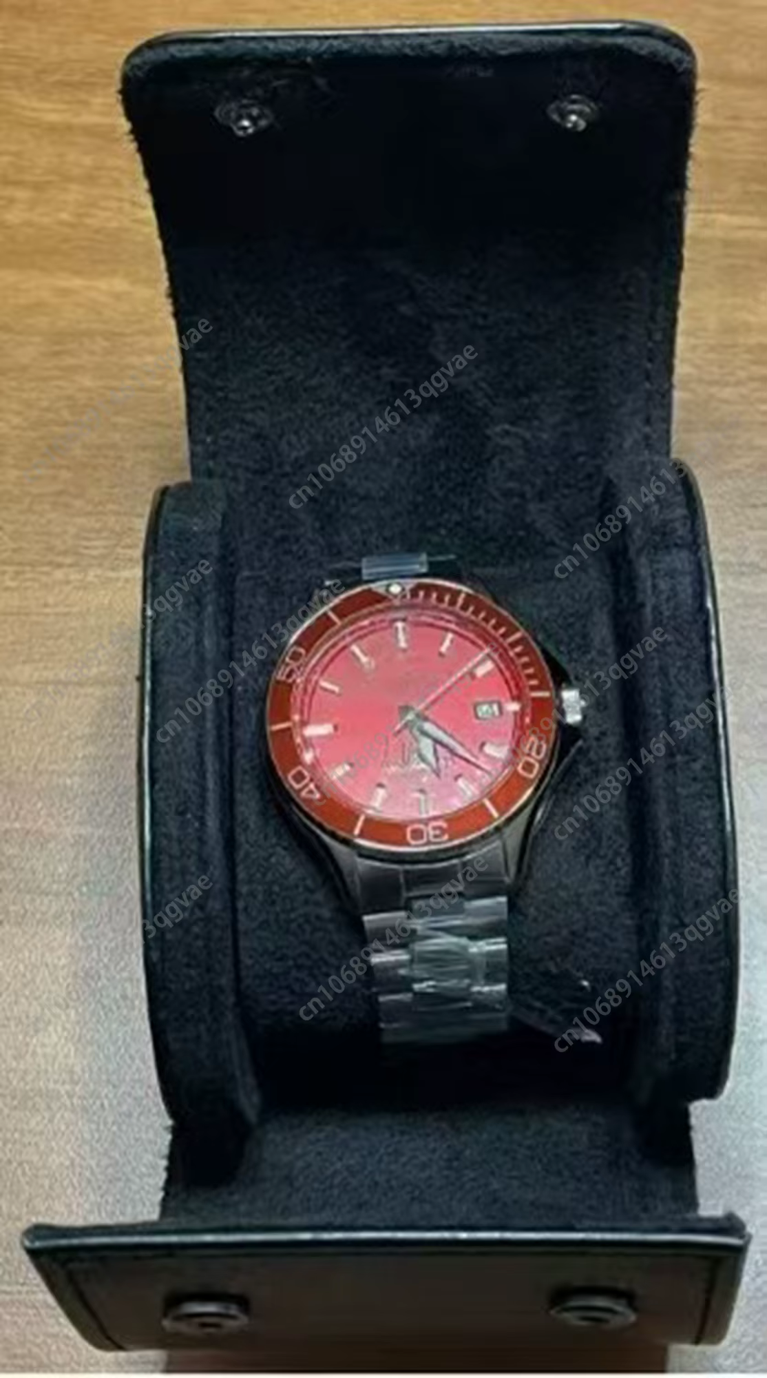 Montre Victory Never Surrender Red Beauty pour hommes et femmes