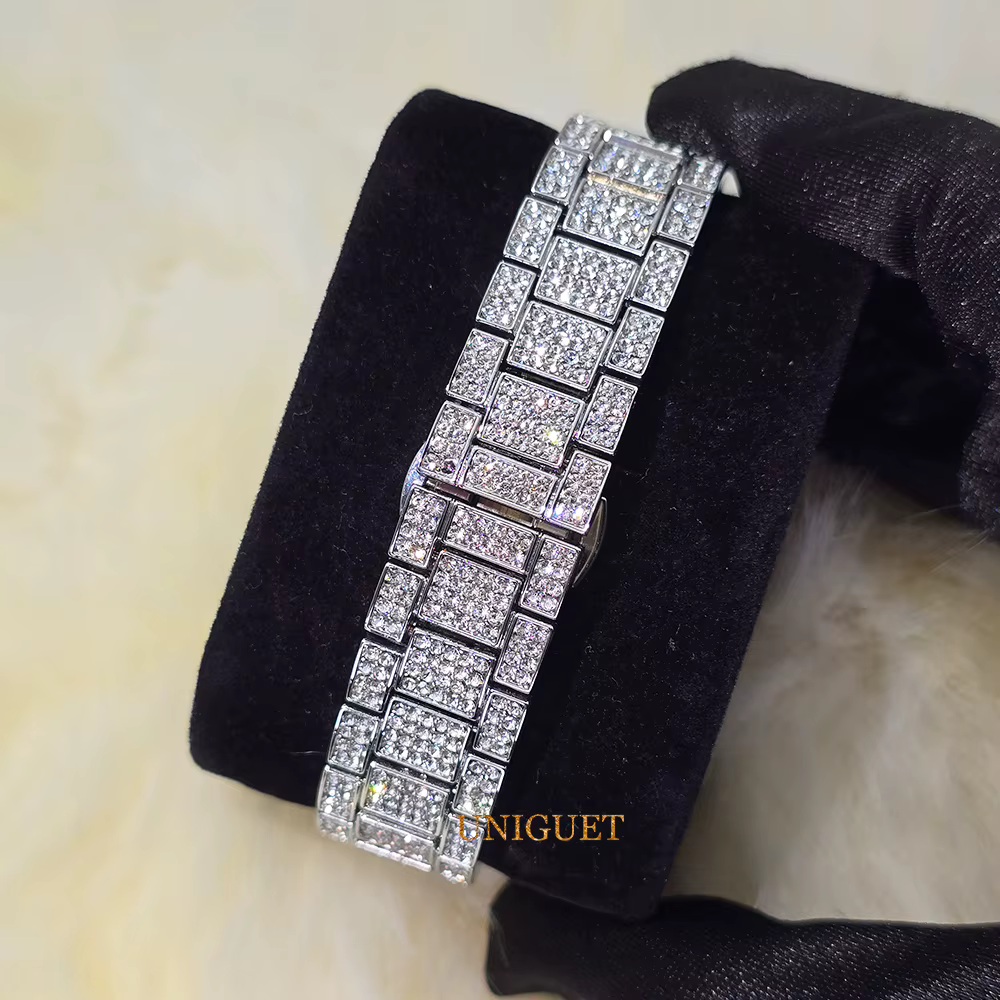 Montre élégante pour femmes