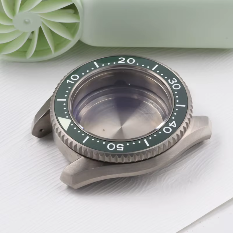 Heimdllr – boîtier de montre de plongée en titane MM300