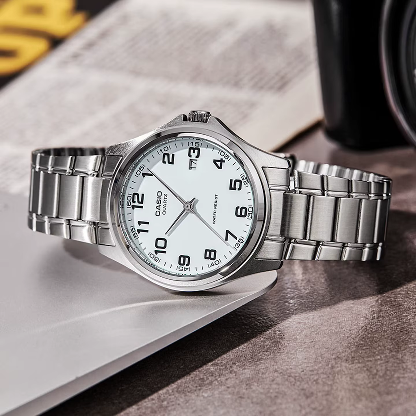 Montre à quartz pour homme CASIO MTP-1183A
