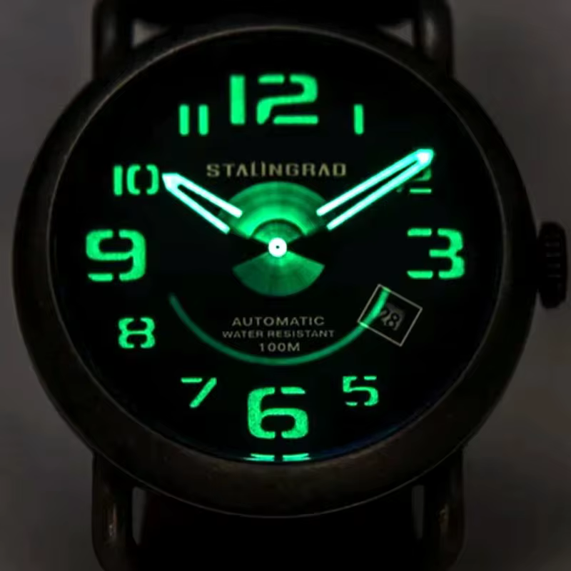 Montre pour homme de la série d'aventure originale et authentique STALINGRAD