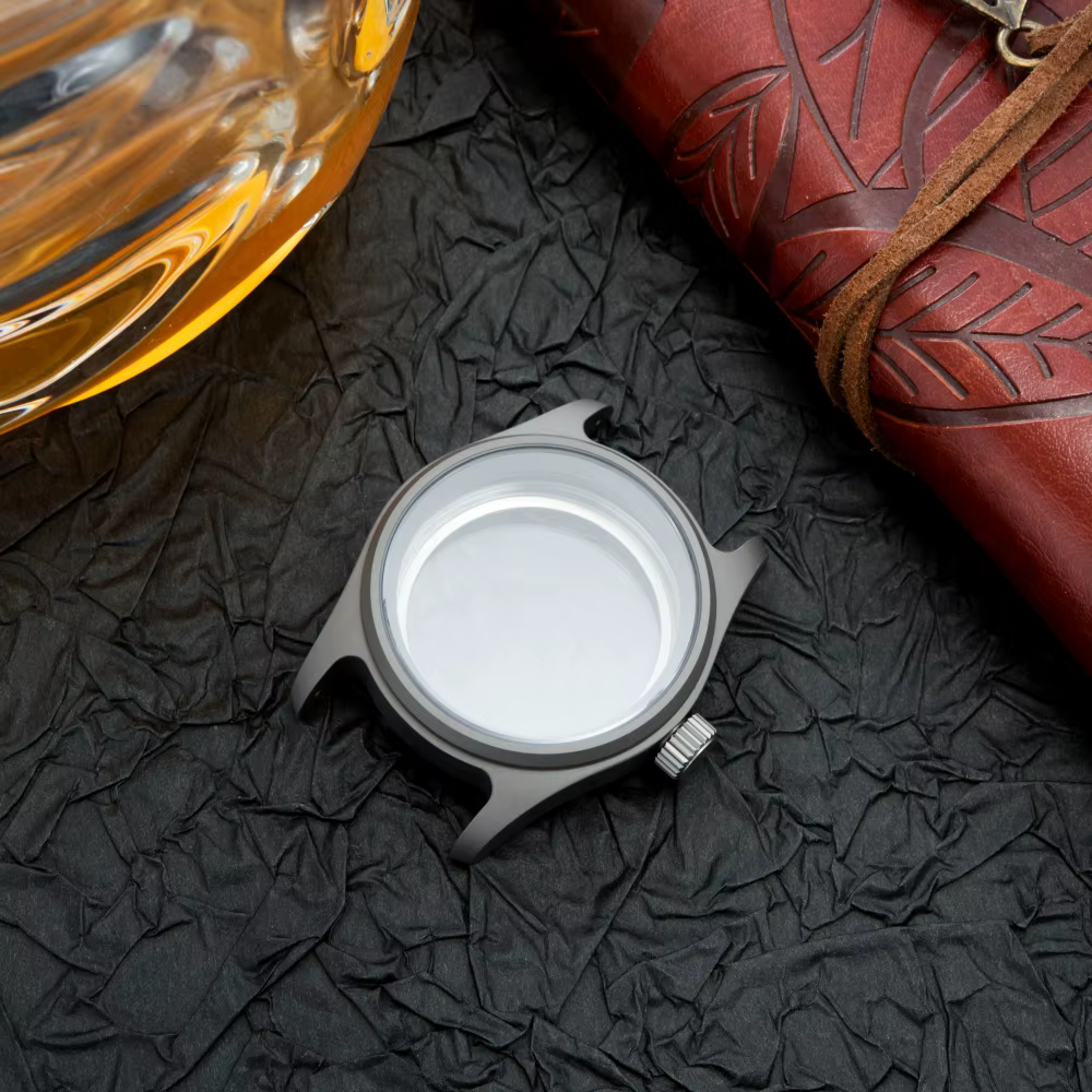 Boîtier de montre gris en alliage de titane 36mm