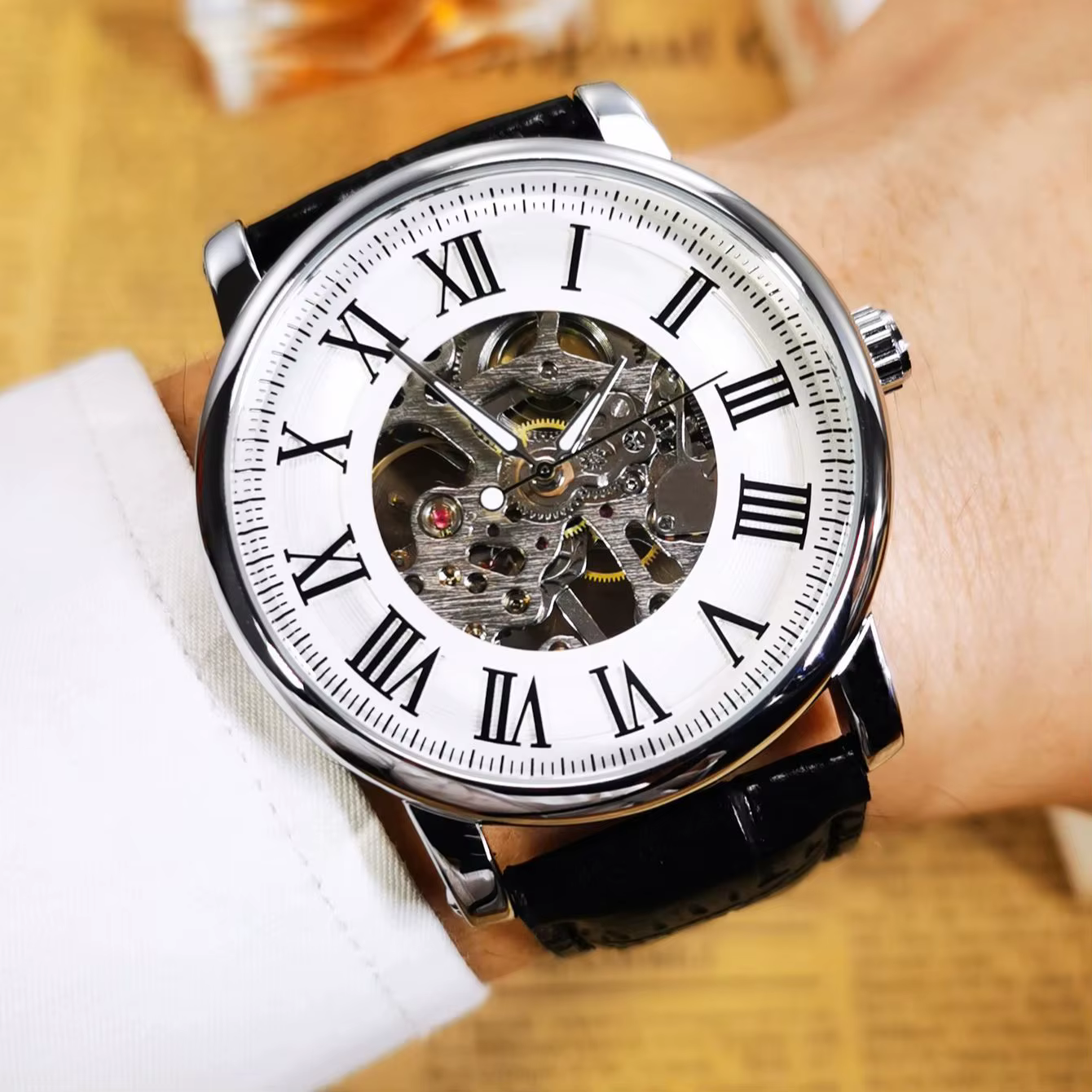 Montre mécanique classique WINNER pour homme