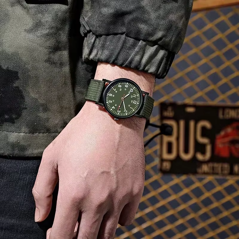 Mode hommes montres marque de luxe