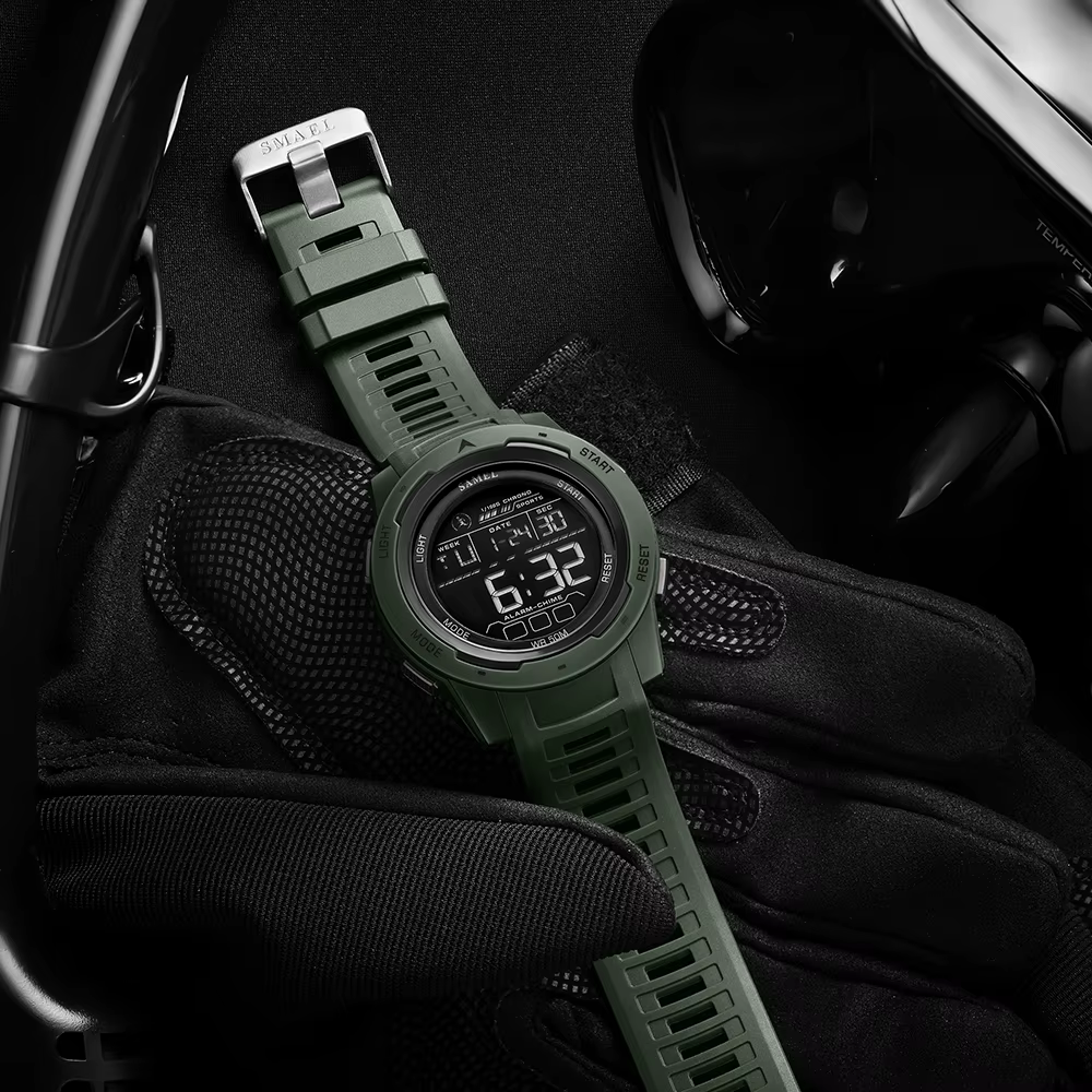 Montre-bracelet numérique étanche à LED pour homme