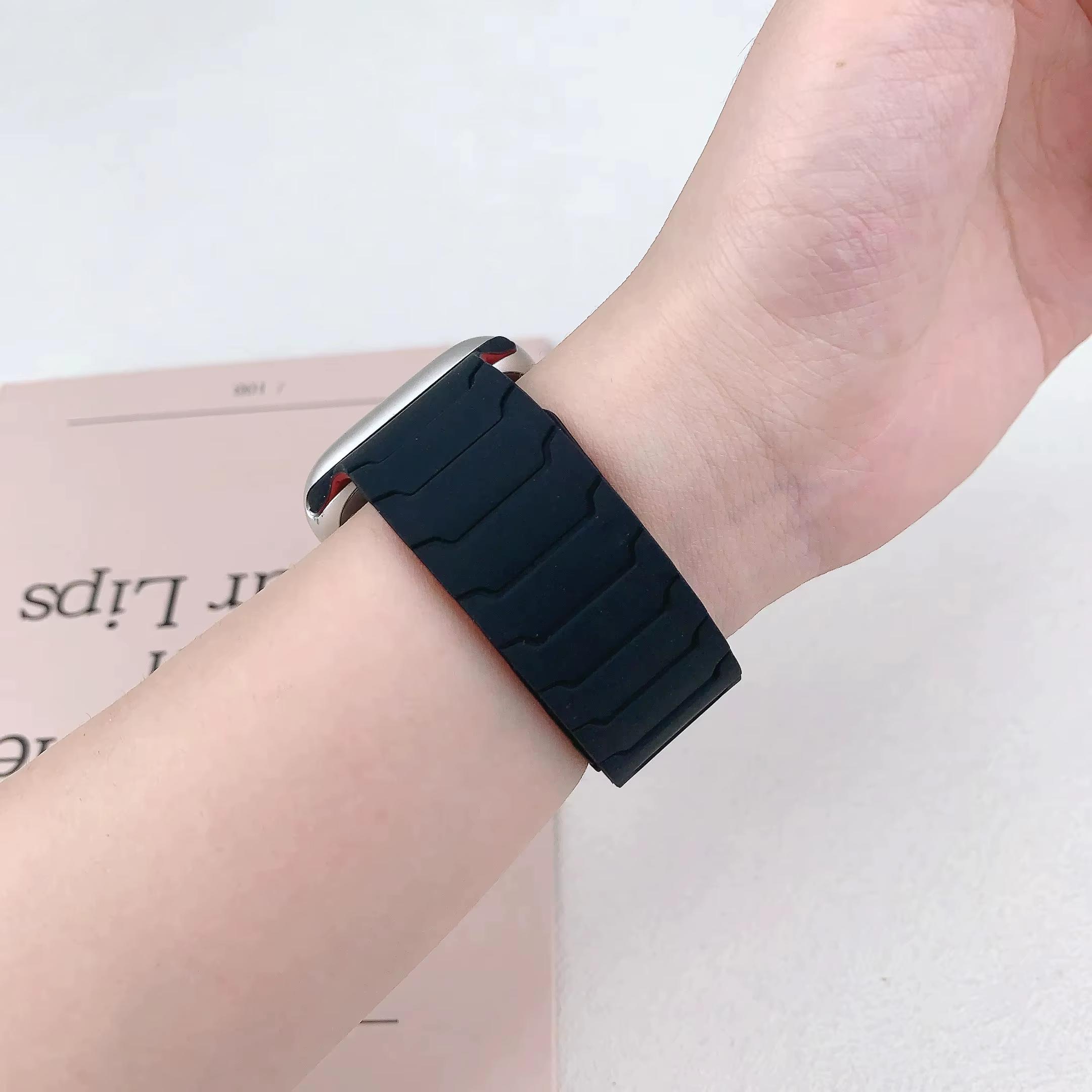 Bracelet en silicone magnétique pour Apple Watch