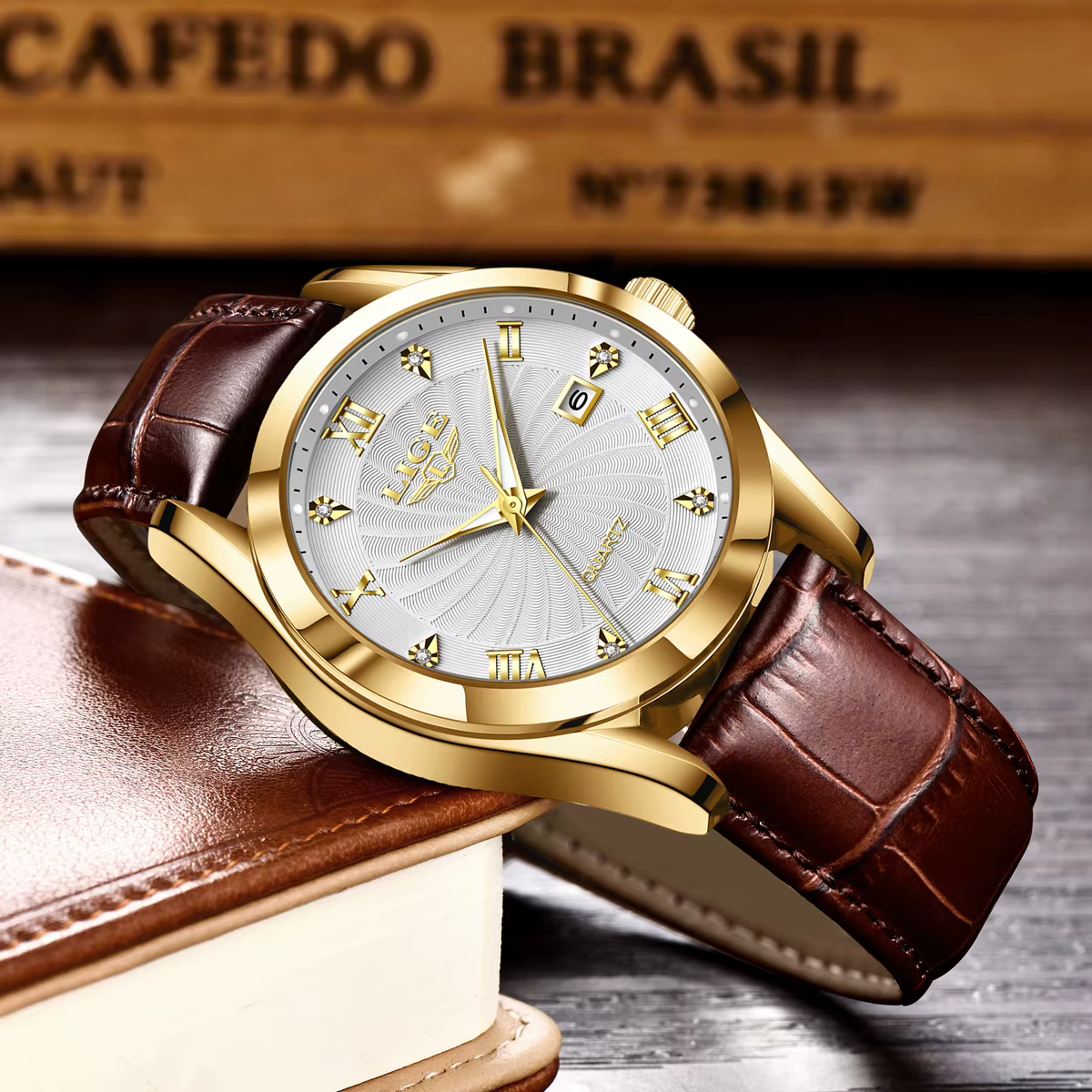 Montre étanche en cuir pour femme
