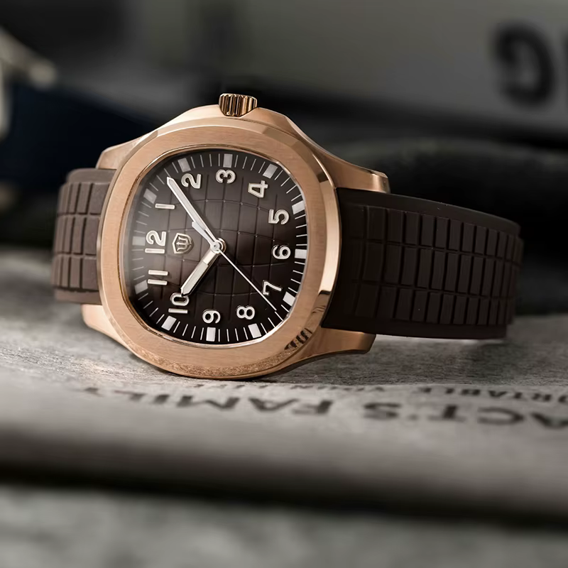 Watchdives WD008 Montre pour homme VH31 Mouvement à quartz à seconde fluide Verre saphir Étanche 100m Super lumineuse